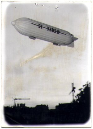 The "De Vrouw" Zeppelin (file)